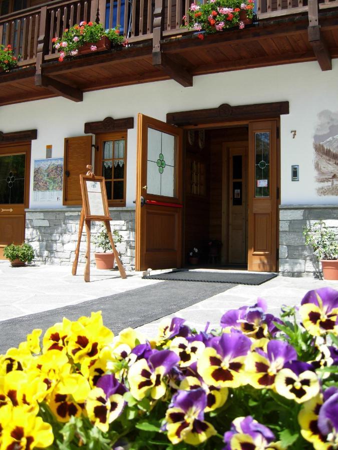 Residence Oberteil Gressoney-la-Trinité Екстериор снимка